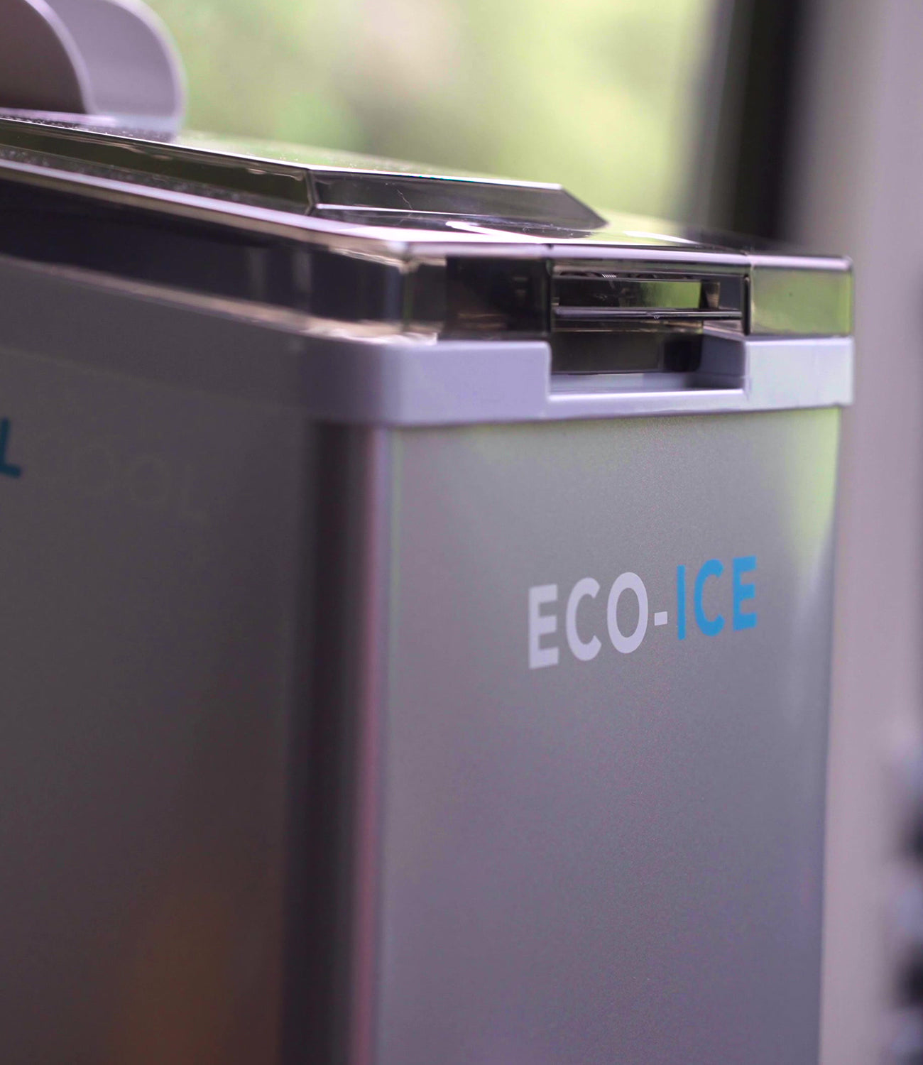 Close-up image of the Eco Ice portable Ice maker